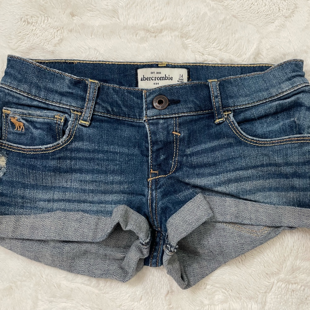 Abercrombie kids shorts